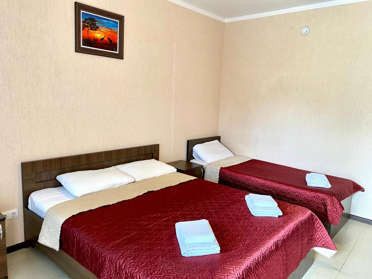 Lidzava Hotel Solntse Abkhazii מראה חיצוני תמונה