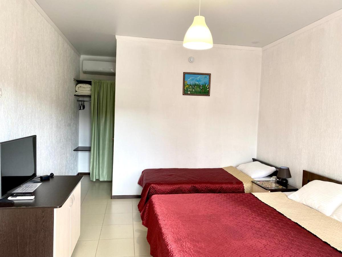Lidzava Hotel Solntse Abkhazii מראה חיצוני תמונה